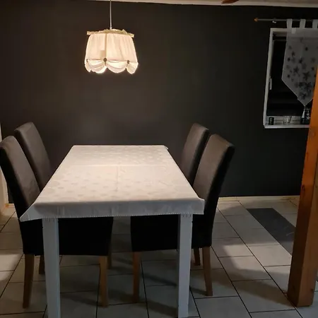 Holiday home Haus Steindoebra